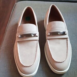 Guess Mans kiddo II fad suede loafers size 7 1/2, new no tags